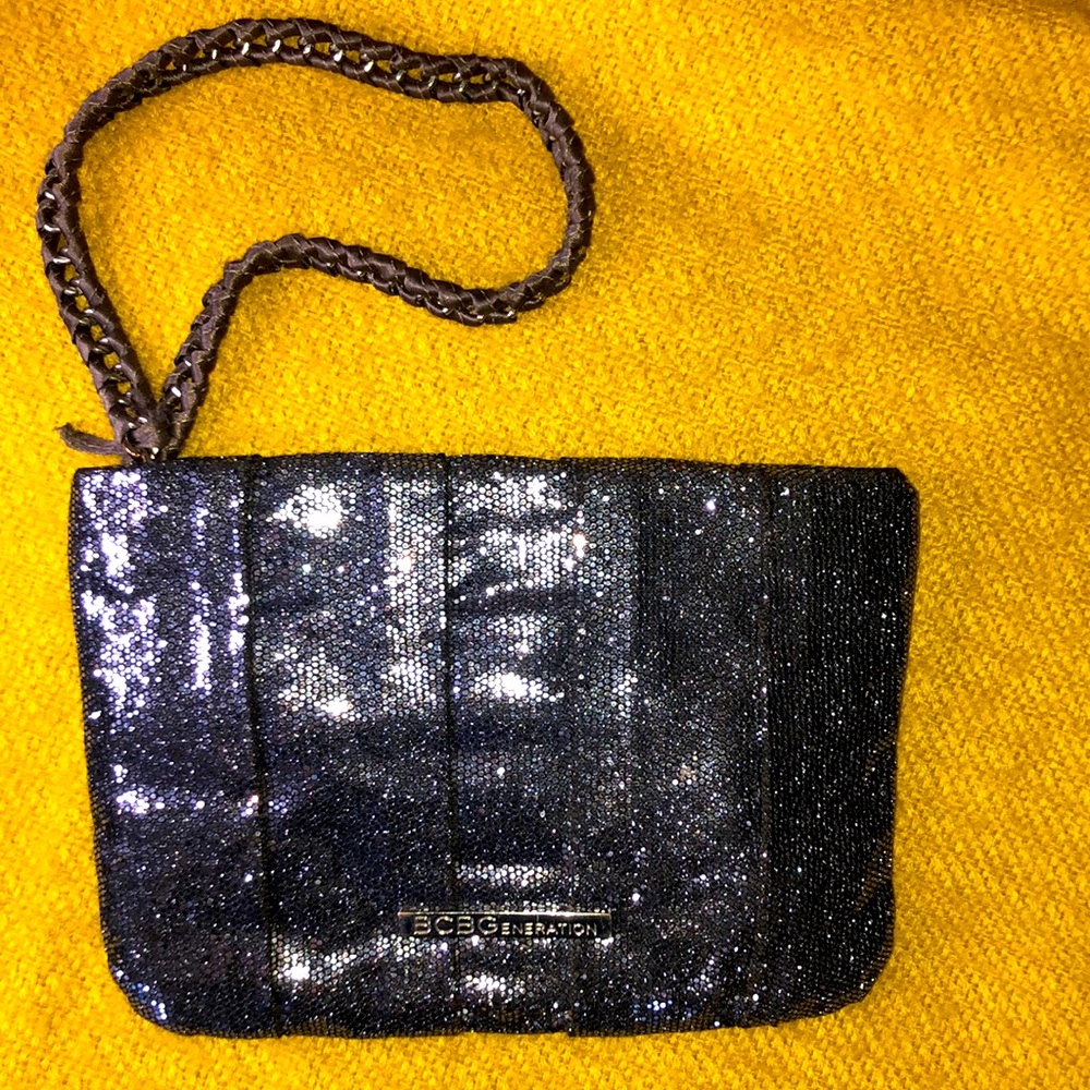 BVBGeneration  black and silver shiny small night out purse